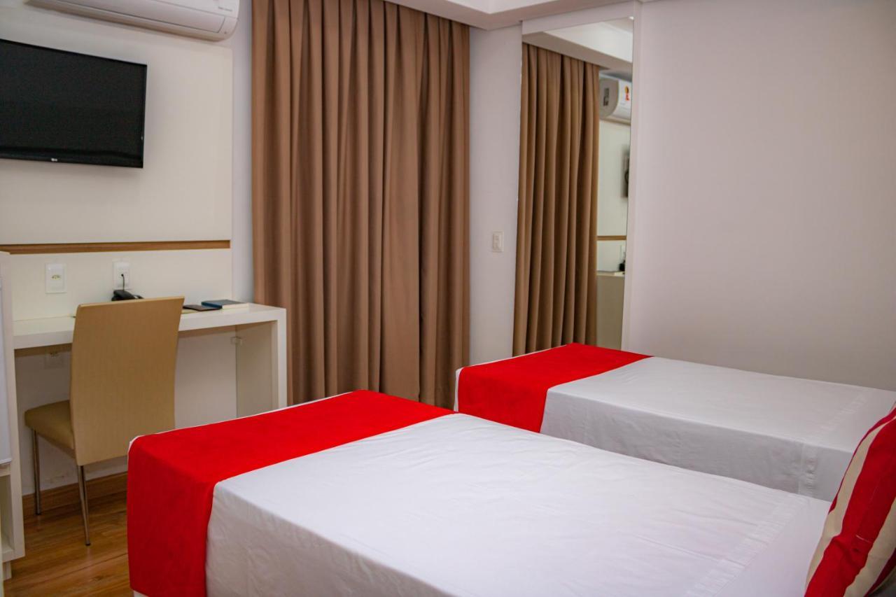 Granlago Hotel Pouso Alegre Eksteriør billede