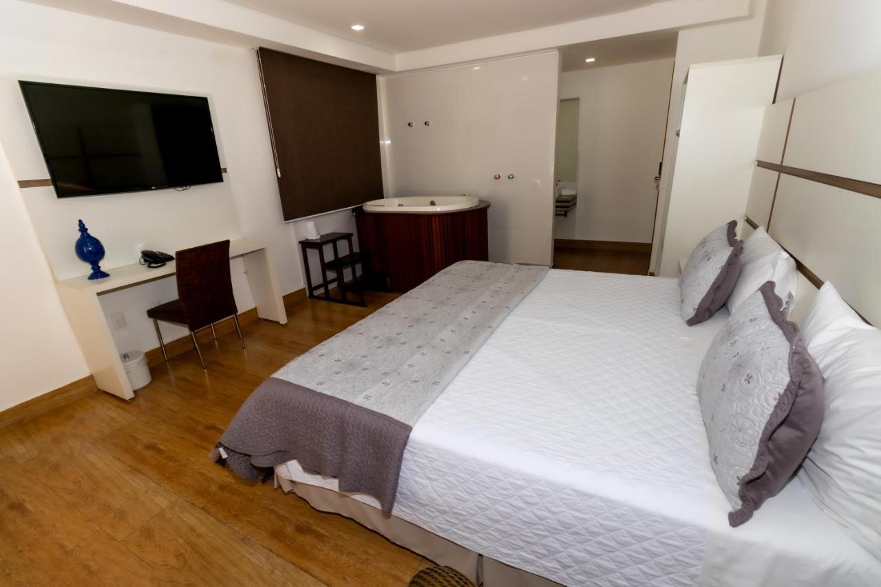 Granlago Hotel Pouso Alegre Eksteriør billede