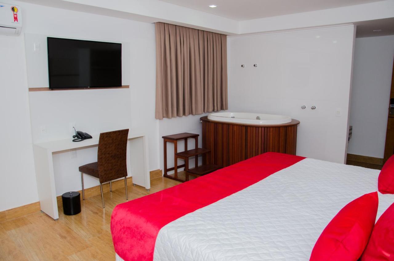 Granlago Hotel Pouso Alegre Eksteriør billede